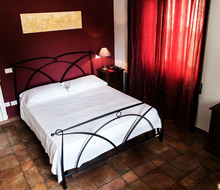 Bb Trastevere Station - Room3 Рим Экстерьер фото