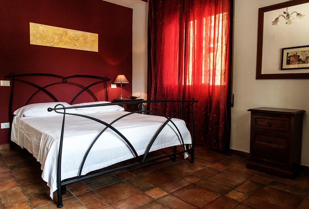 Bb Trastevere Station - Room3 Рим Экстерьер фото